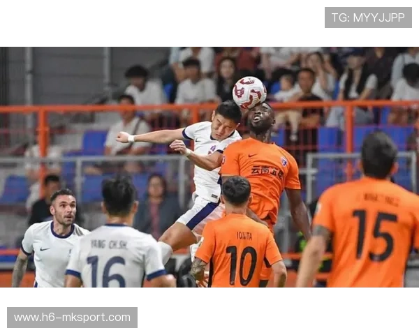 “中超联赛激战正酣，豪门争冠形势白热化”，中超中超