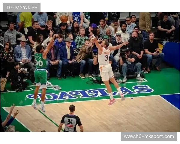 太阳vs独行侠：进攻大战，谁能火力全开？，太阳和独行侠的比分